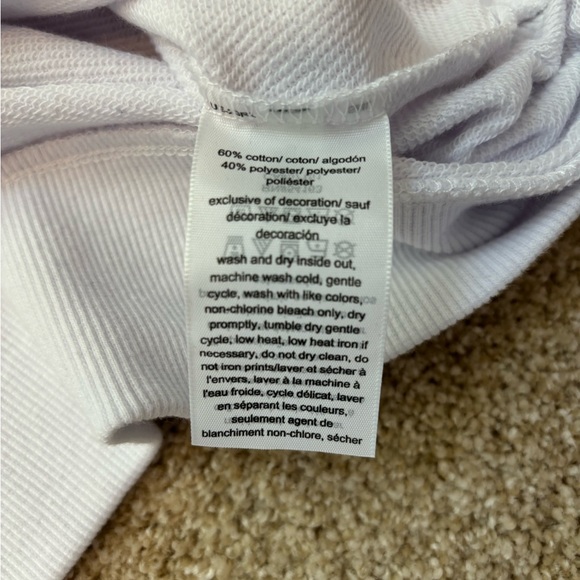 Tommy Hilfiger sweatshirt. Excellent condition. Size large. - Picture 6 of 6